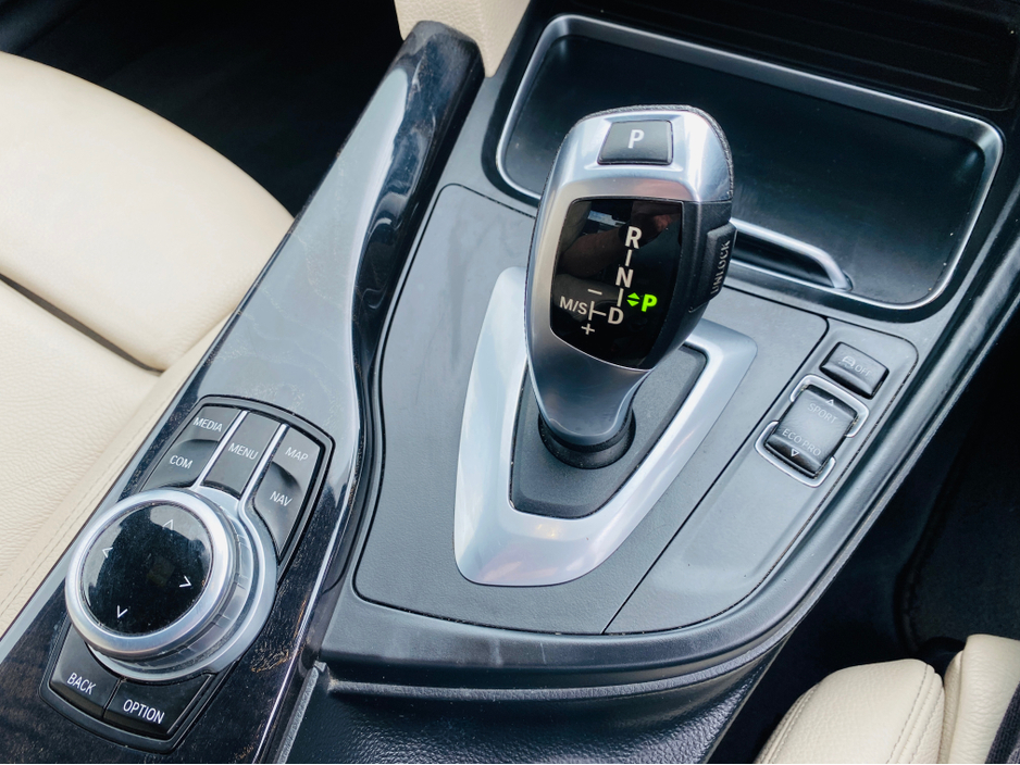 2018 BMW 3 Series 2L Diesel For Sale Images