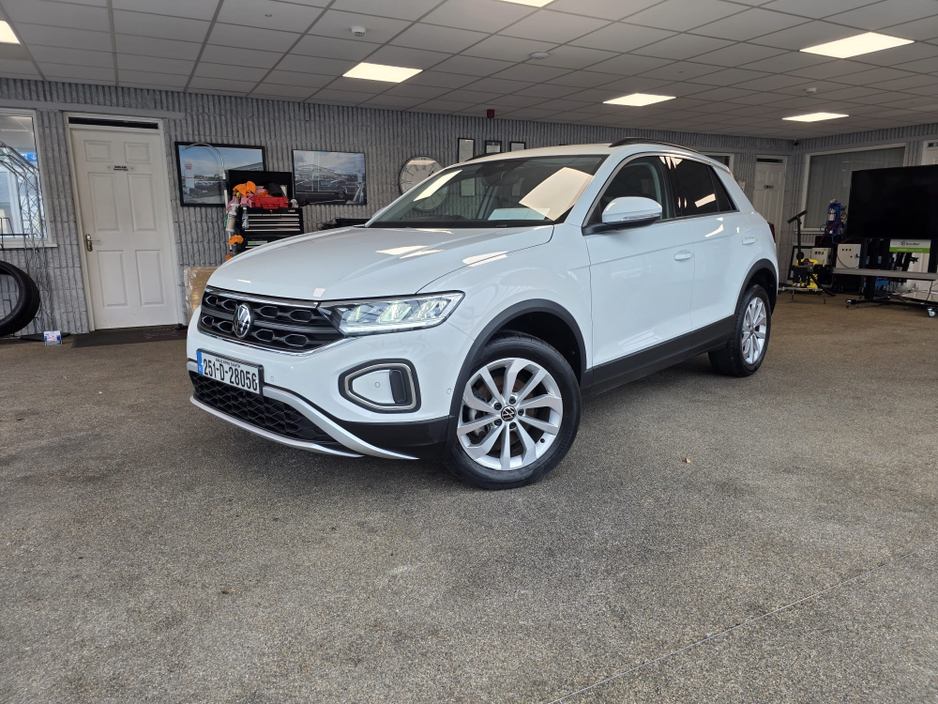 2025 Volkswagen T-Roc 1L Petrol For Sale Images