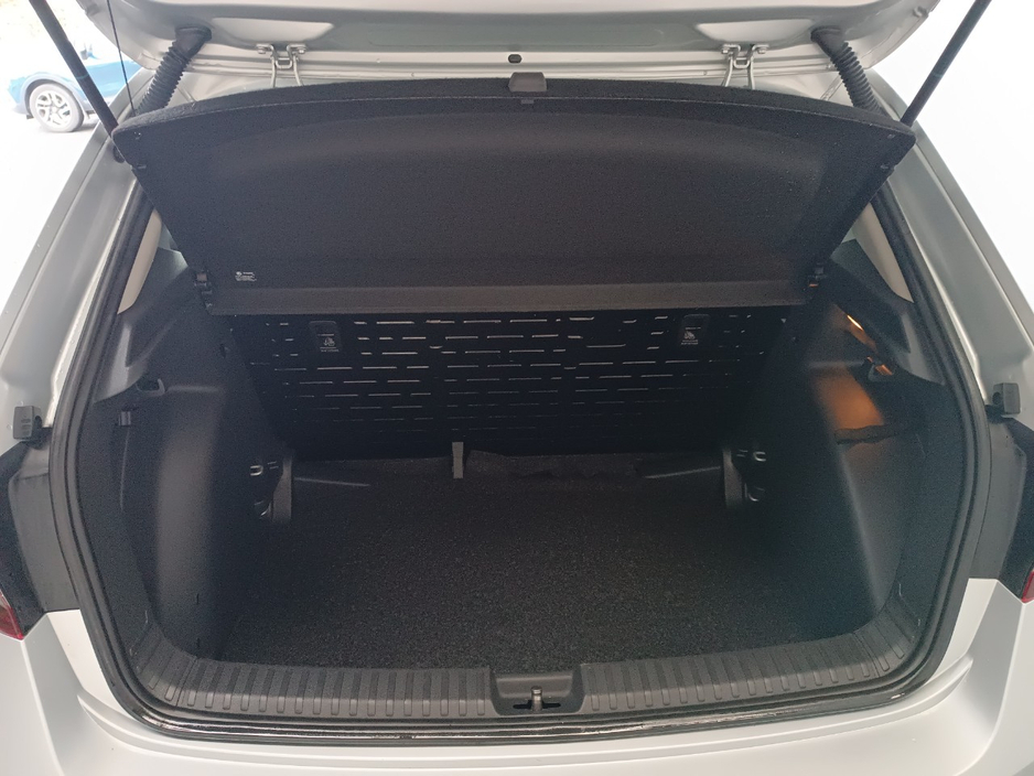 2023 Skoda Fabia 1L Petrol For Sale Images