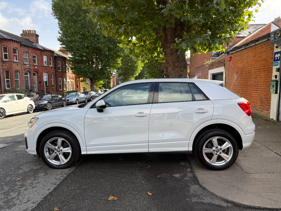 2017 Audi Q2 1L Petrol For Sale Images