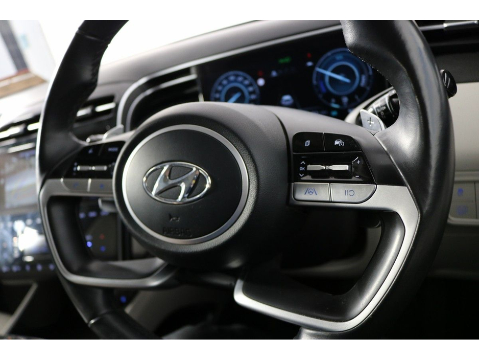 Hyundai Tucson Hybird Executive Plus 1.6L Petrol Automatic - Test Drive Today at Mooney - — thumbnail 16