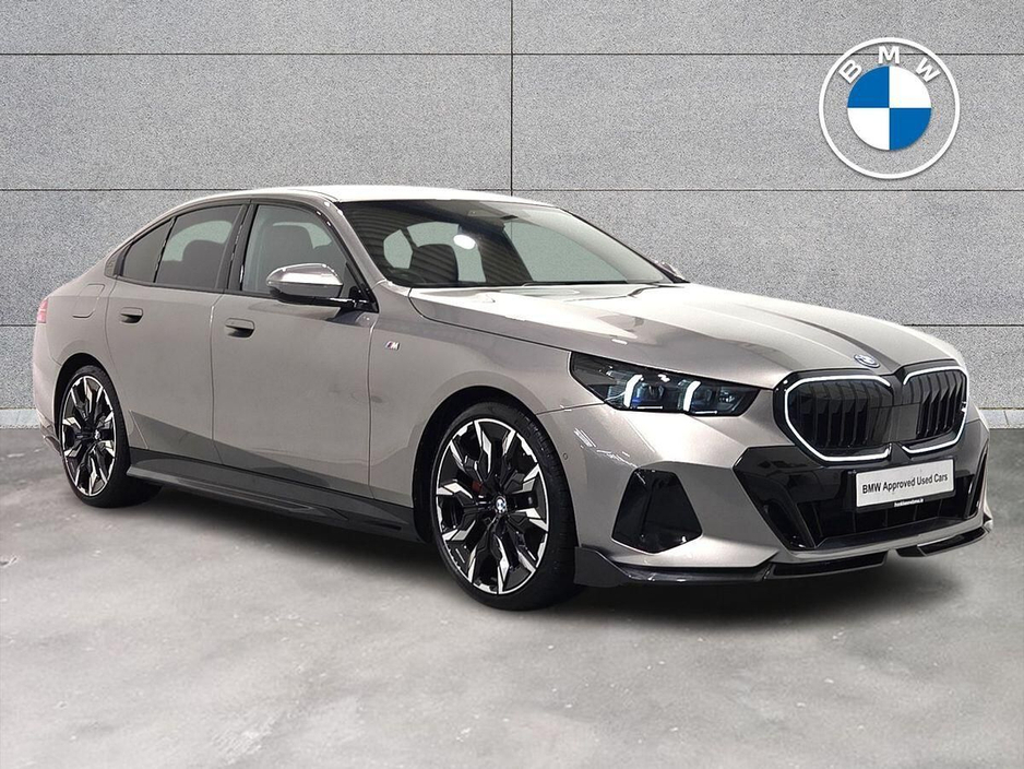 2026 BMW 5 Series 2L Petrol Plug-in Hybrid For Sale Images