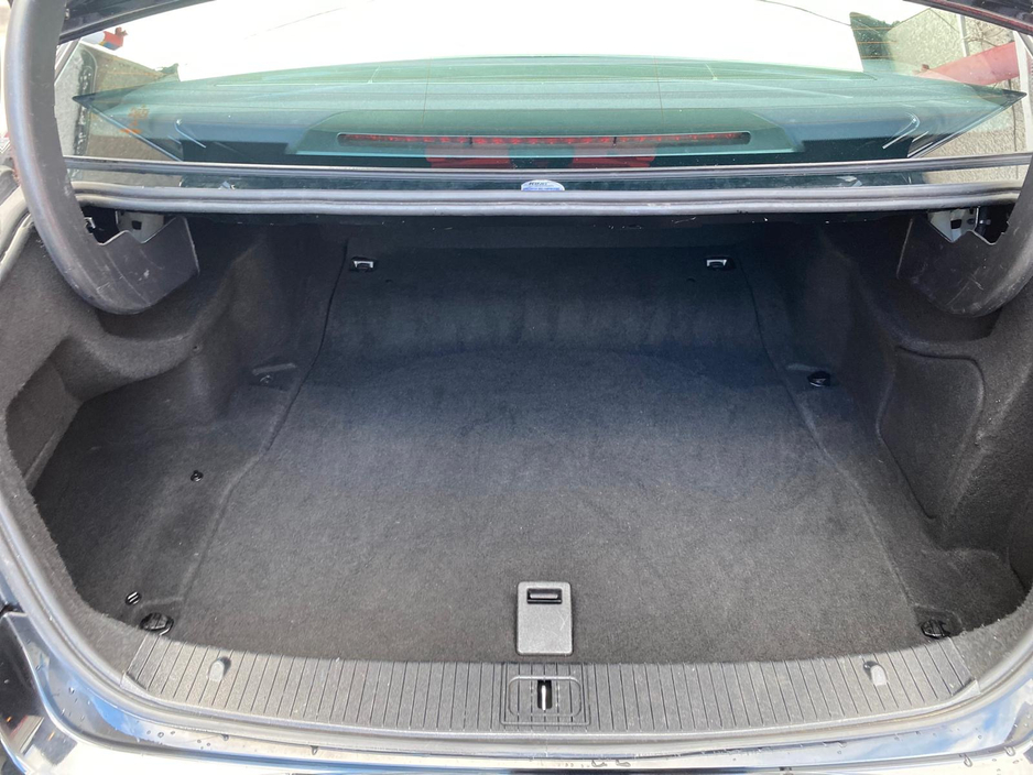 2015 Mercedes-Benz E Class 2.1L Diesel Hybrid For Sale Images