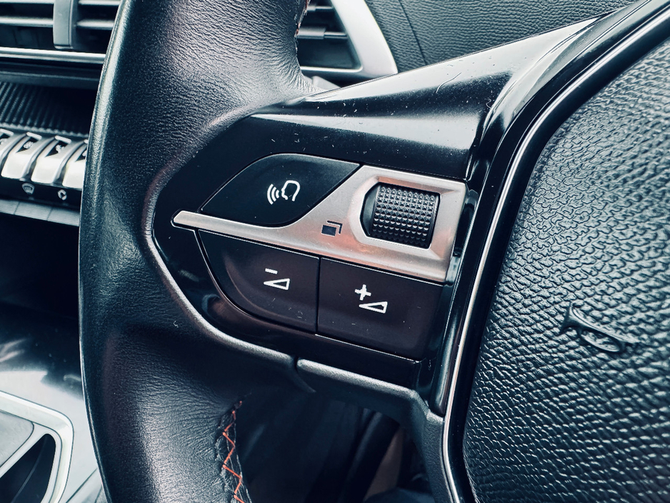 2018 Peugeot 5008 1.6L Diesel For Sale Images