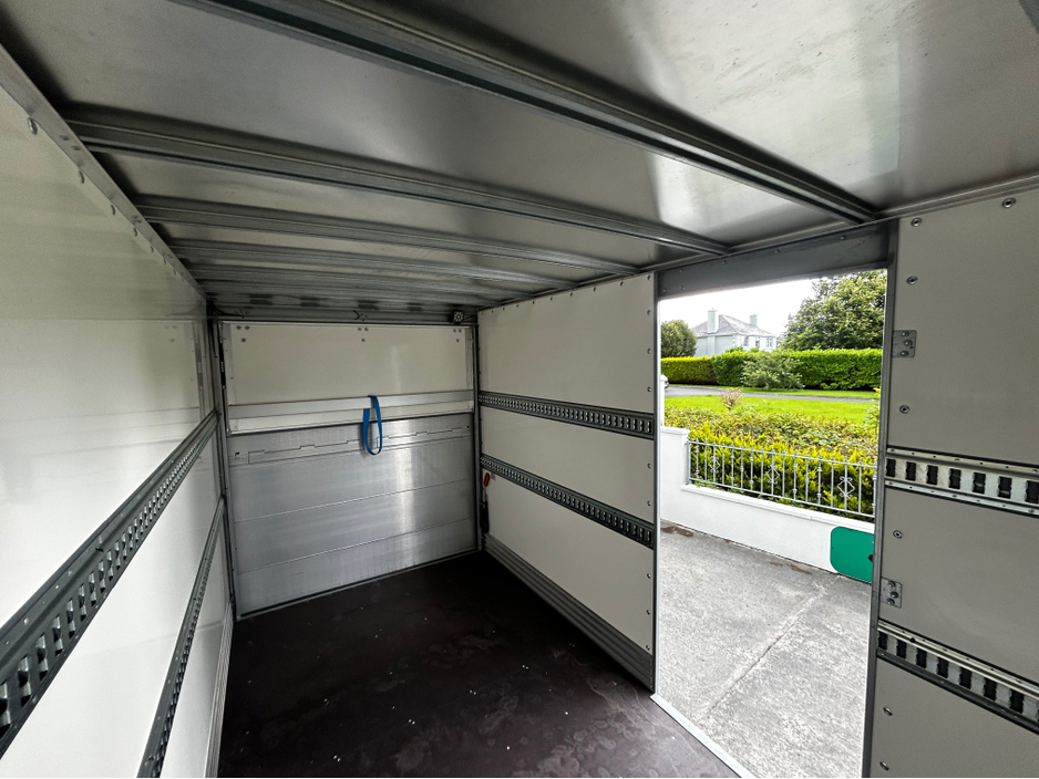2025 Maxus Deliver 9 2.0L Diesel For Sale Images