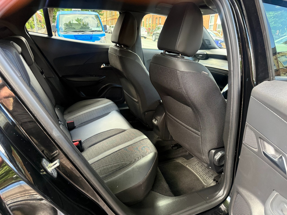 2023 Peugeot 2008 0L Electric For Sale Images