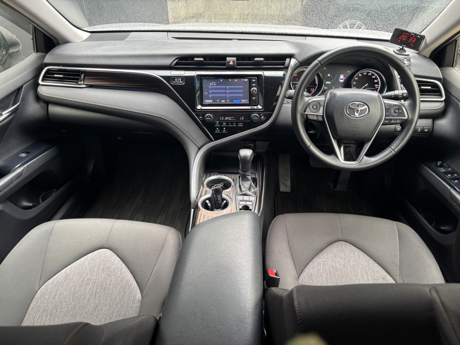 2017 Toyota Camry 2.5L Petrol Hybrid For Sale Images