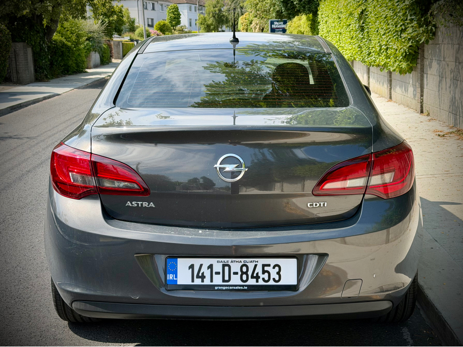 2014 Opel Astra 1.7L Diesel For Sale Images