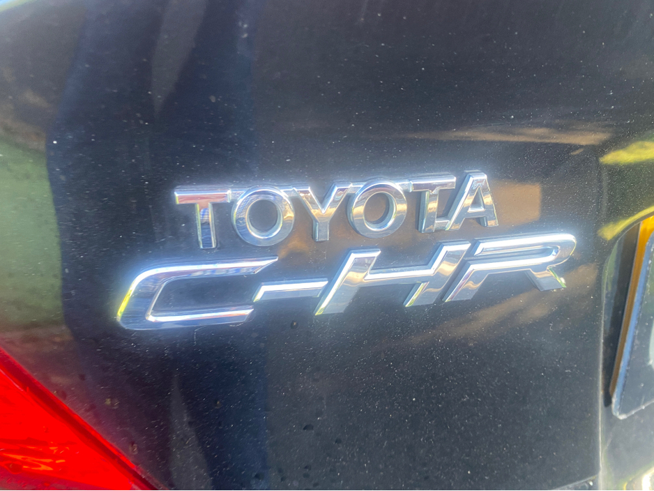 2018 Toyota C-HR 1.8L Hybrid For Sale Images