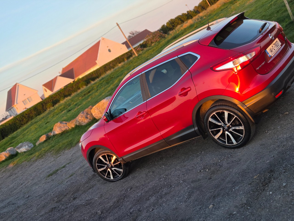 Nissan Qashqai 1.2 PET SVE 4DR