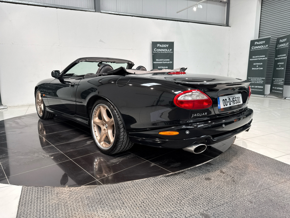 2000 Jaguar XKR 4.0L Petrol For Sale Images