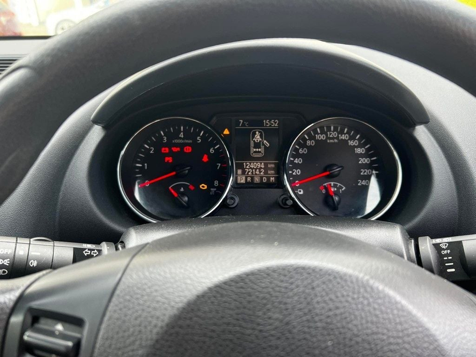 Nissan Qashqai 2.0 XE Hatchback Petrol Automatic (140bhp) — thumbnail 8