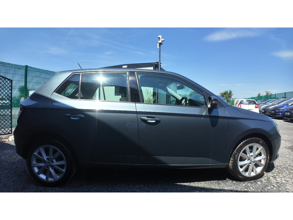 2017 Skoda Fabia 1L Petrol For Sale Images