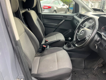 2020 Volkswagen Caddy 2L Diesel For Sale Images