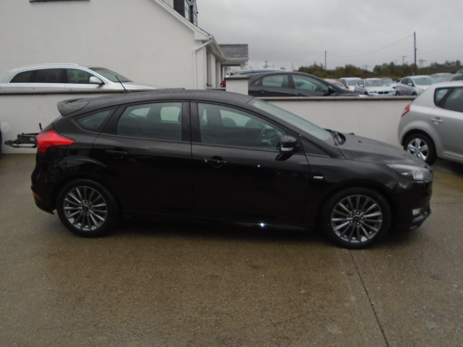 2017 Ford Focus 1L Petrol For Sale Images