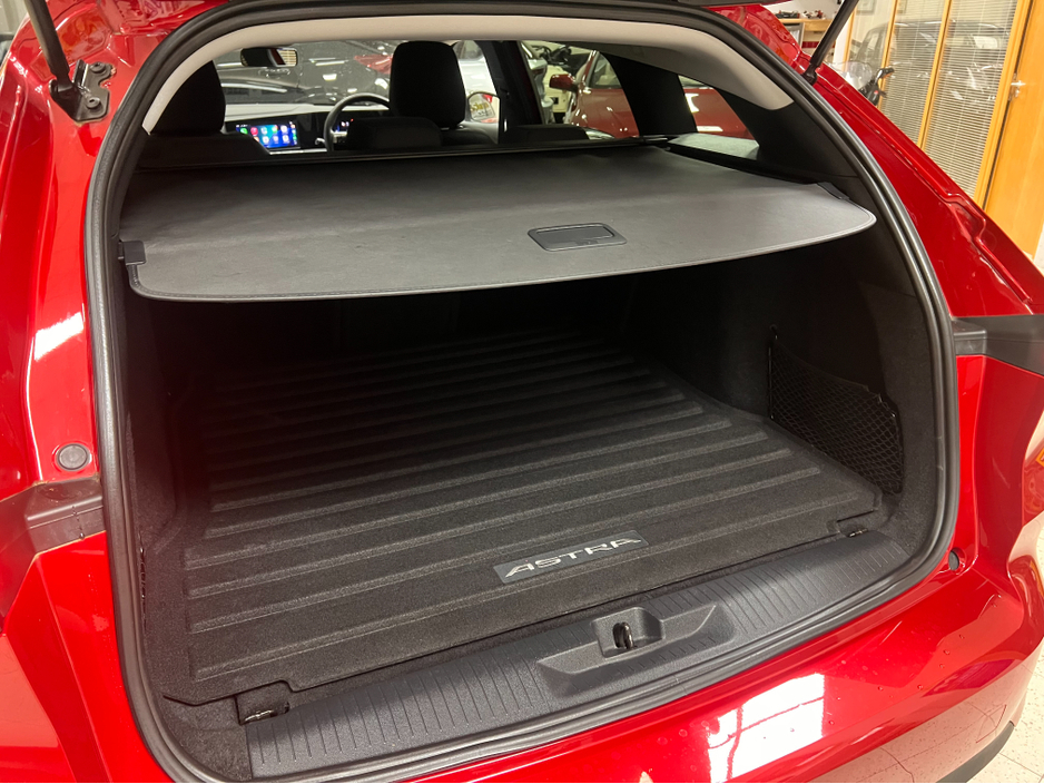 2024 Opel Astra 1.5L Diesel For Sale Images