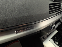2022 Audi Q5 2L Hybrid For Sale Images