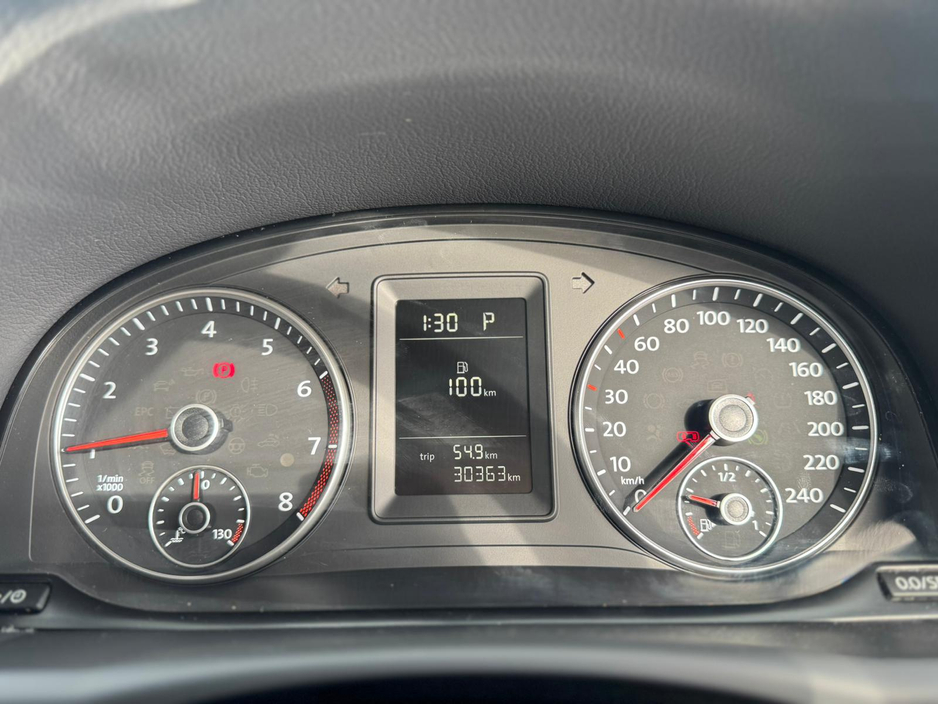 2014 Volkswagen Touran 1.4L Petrol For Sale Images