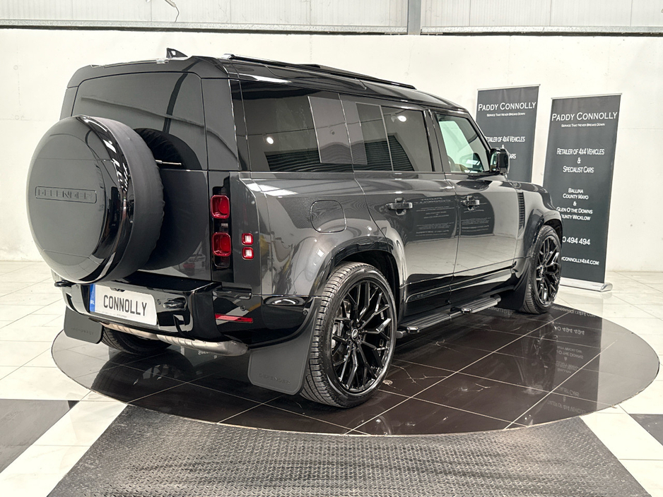 2026 Land Rover Defender 3L Diesel For Sale Images