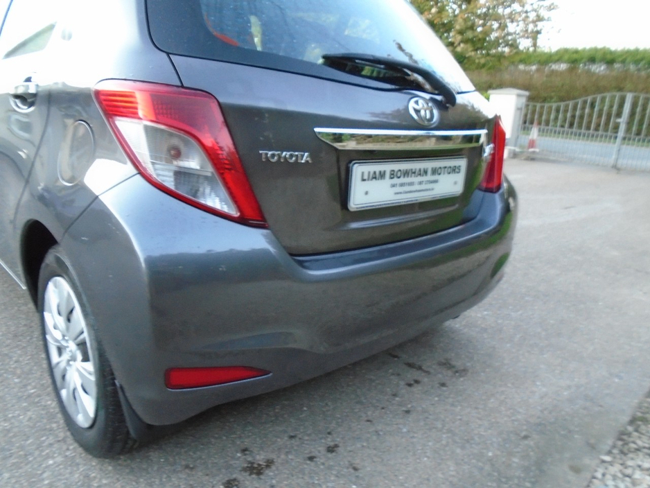 2012 Toyota Yaris 1L Petrol For Sale Images