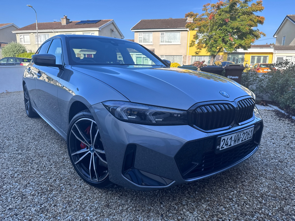 BMW 3 Series 2024 BMW 330e xDrive M Sport Pro | 29,500 km | BMW Warranty Feb 2027