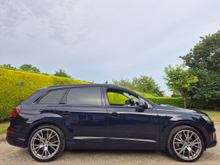 2017 Audi Q7 3L Diesel Plug-in Hybrid For Sale Images
