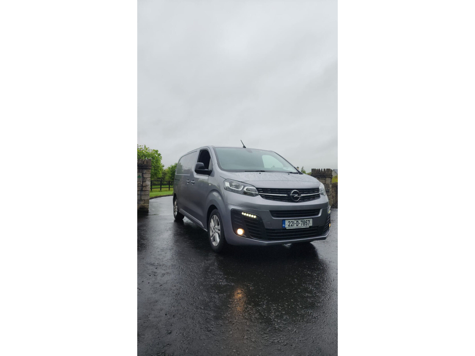 2022 Opel Vivaro 1.5L Diesel For Sale Images