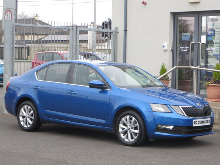 Skoda Octavia Ambition 1.0tsi 115HP 4DR