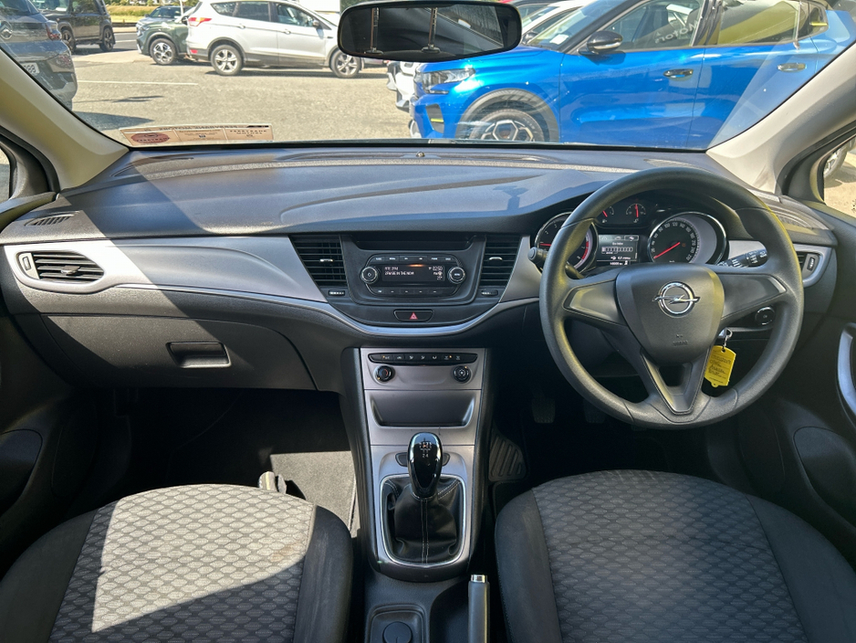 2017 Opel Astra 1L Petrol For Sale Images