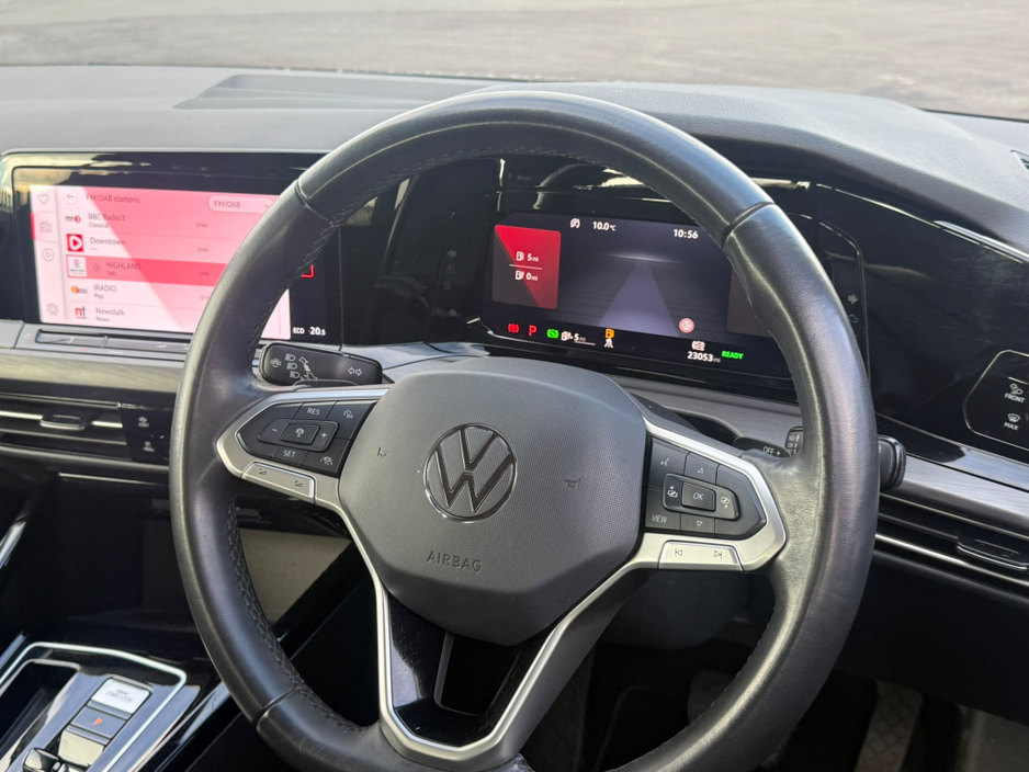 2023 Volkswagen Golf 1.4L Petrol Plug-in Hybrid For Sale Images