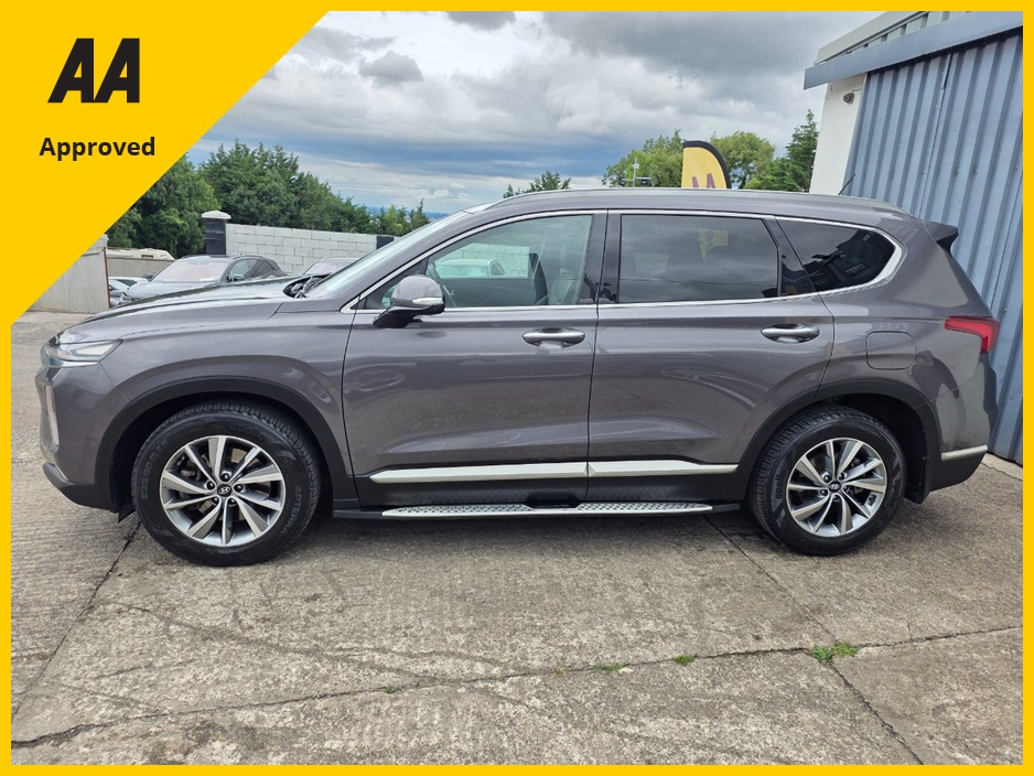 2019 Hyundai Santa Fe 2.2L Diesel For Sale Images