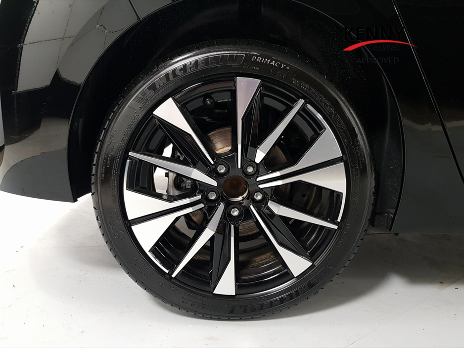 2026 Peugeot 308 1.2L Petrol Hybrid For Sale Images