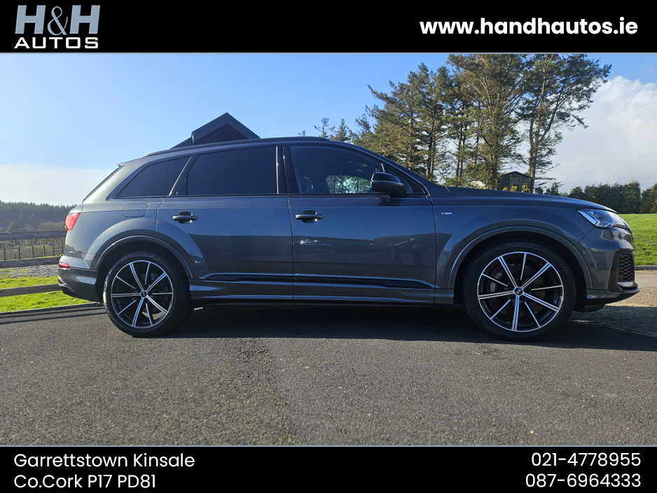 2021 Audi Q7 3L Petrol Plug-in Hybrid For Sale Images