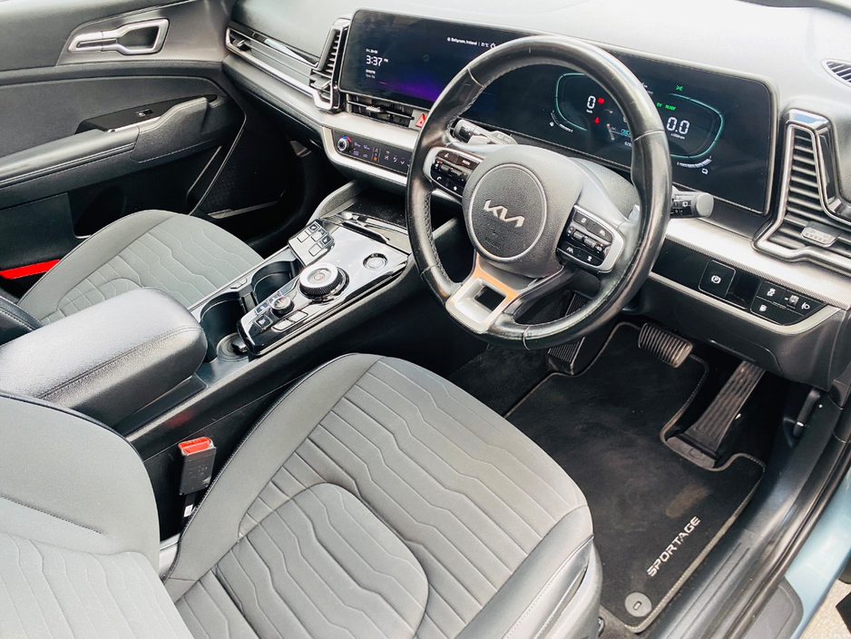 2023 Kia Sportage 1.6L Petrol Plug-in Hybrid For Sale Images