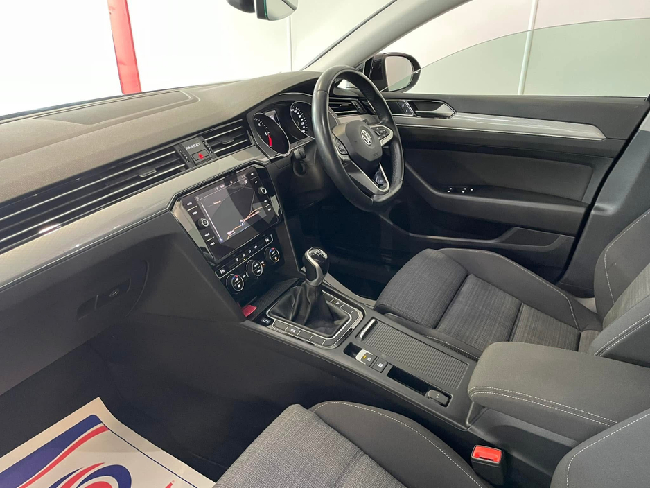 2020 Volkswagen Passat 2L Diesel For Sale Images