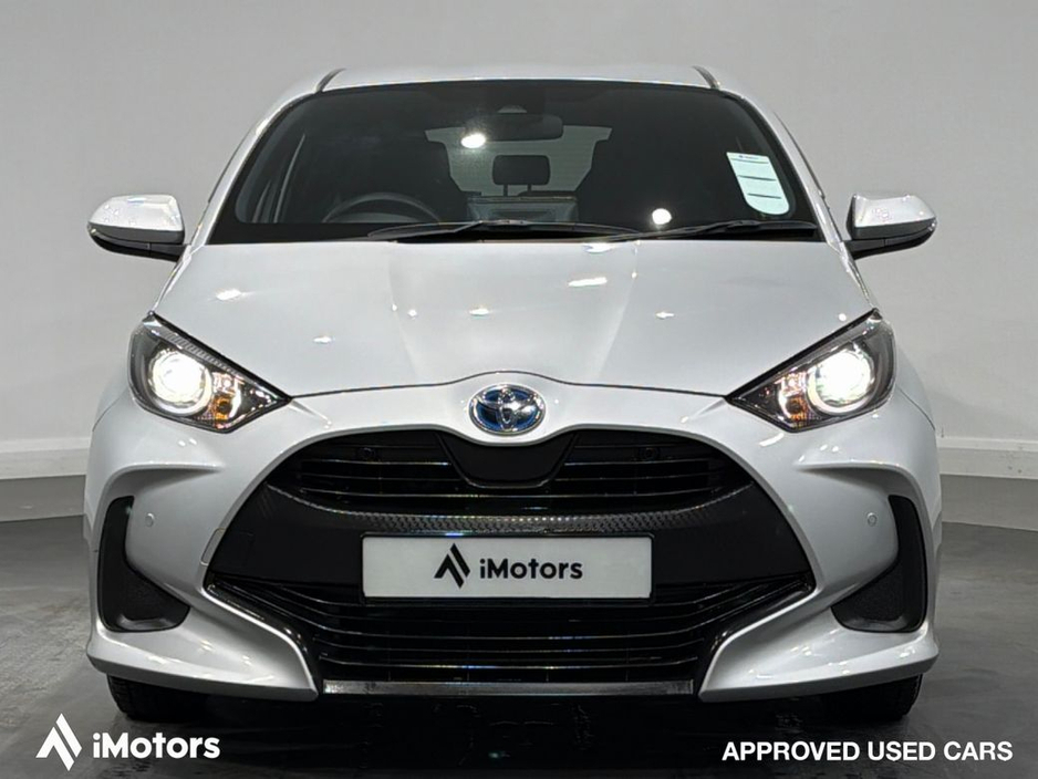 Toyota Yaris AUTOMATIC HYBRID X — thumbnail 9