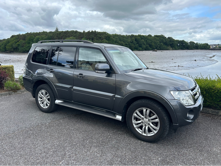2014 Mitsubishi Pajero 3.2L Diesel For Sale Images