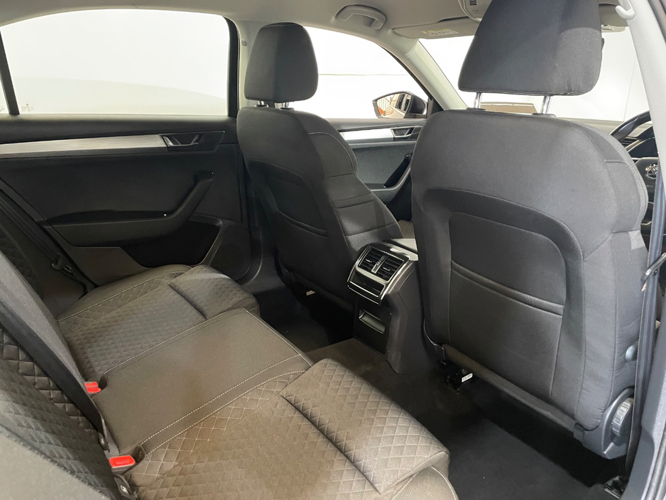 2022 Skoda Superb 2L Diesel For Sale Images