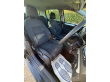 2010 Volkswagen Golf 1.6L Diesel For Sale Images