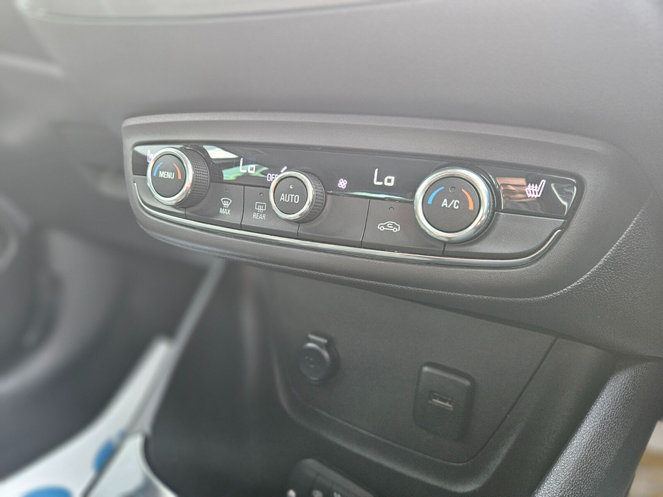 2022 Opel Crossland 1.5L Diesel For Sale Images