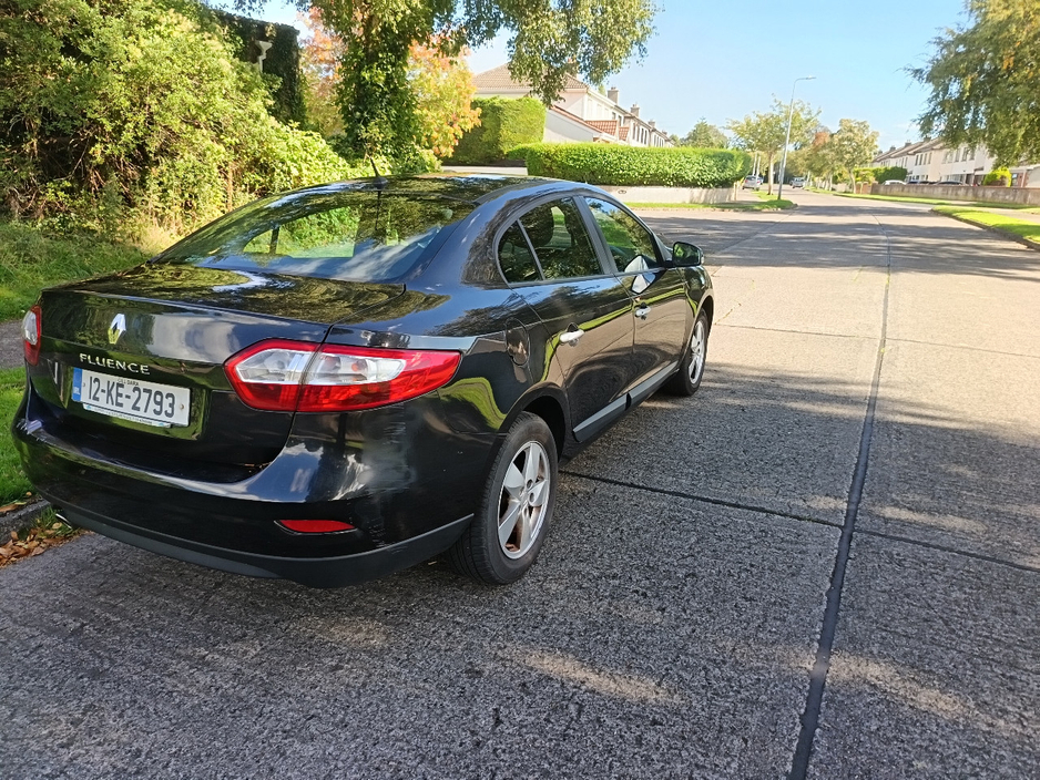 Renault Fluence 1.5 DCI 90 DYNAMIQUE 4DR — thumbnail 4