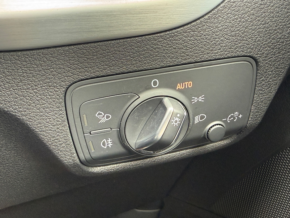 Audi Q2 SPORT 1.0 AUTOMATIC *SATELLITE NAVIGATION, VIRTUAL COCKPIT, REAR VIEW CAMERA, 17" ALLOYS, AUDI MULTIMEDIA, ADAPTIVE CRUISE CONTROL, 3 STAGE HEATED SEATS, KEYLESS ACCESS WITH PUSH-BUTTON START /STOP* — thumbnail 22