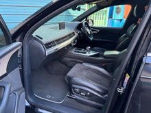 2018 Audi Q7 3L Diesel For Sale Images