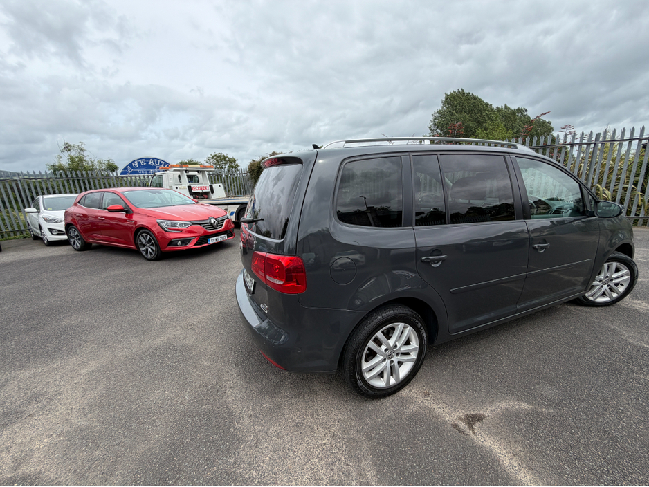 2015 Volkswagen Touran 1.6L Diesel For Sale Images
