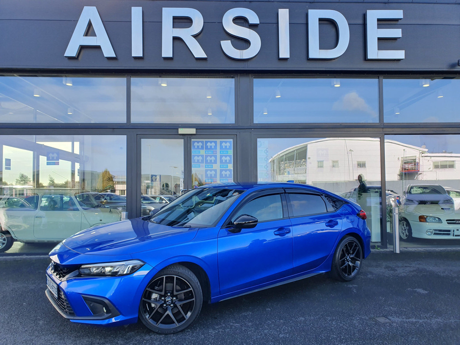 Honda Civic HALF LEATHER * CAR PLAY * 2.0 E:HEV HYBRID