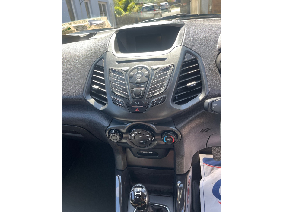 Ford Ecosport 1.0T ECOBOOST ZETEC 1 125PS 5DR — thumbnail 9