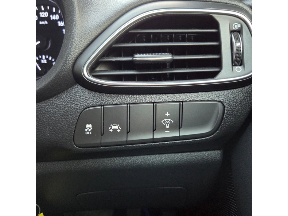 2019 Hyundai i30 1L Petrol For Sale Images