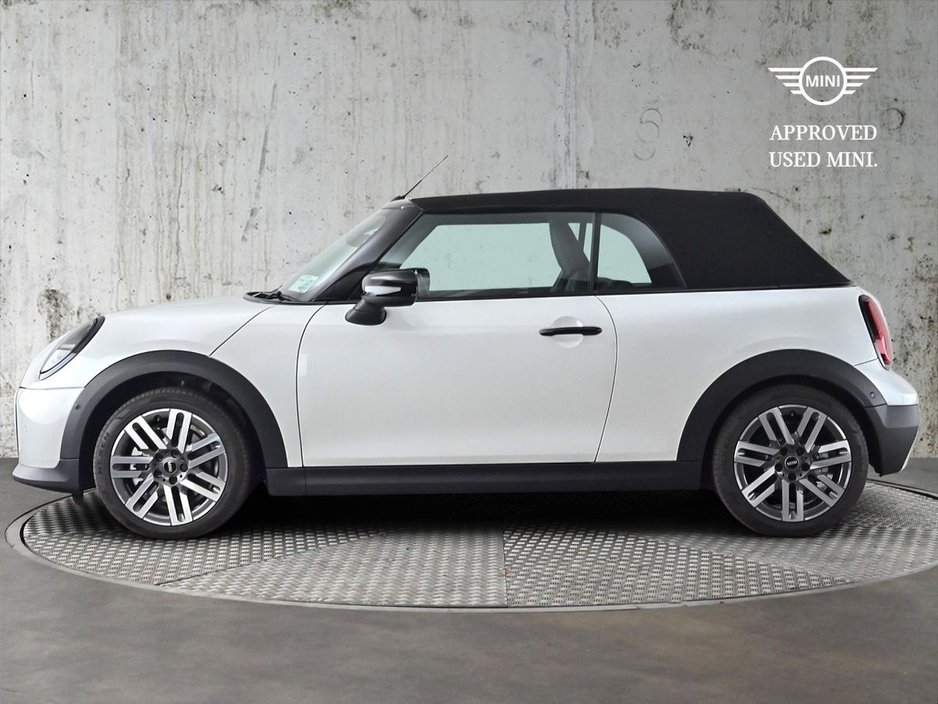 2025 MINI Hatch 2.0L Petrol For Sale Images