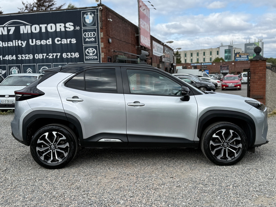 2024 Toyota Yaris Cross 1.5L Petrol Hybrid For Sale Images