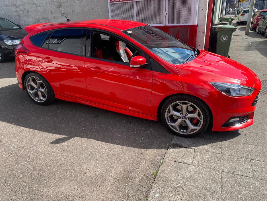 2015 Ford Focus 2L Petrol For Sale Images